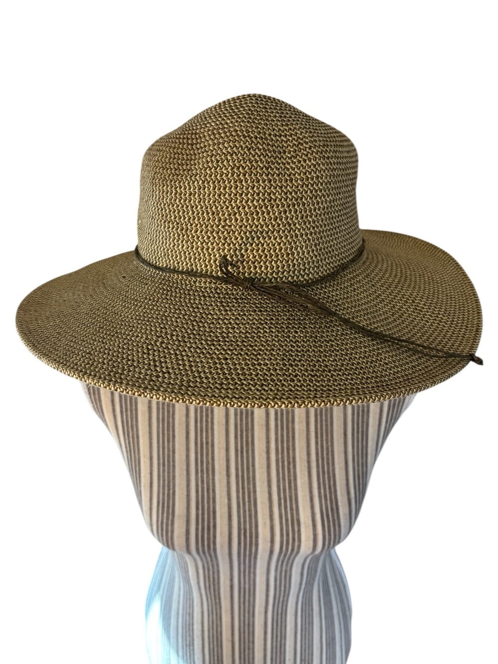 Nine West Sun Hat Wide-Brim Straw Tan Brown Woven Ties Adjustable fit